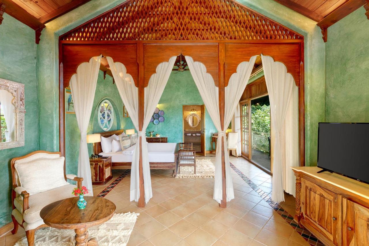 Amritara Aura Resort & Spa Mandrem Luaran gambar